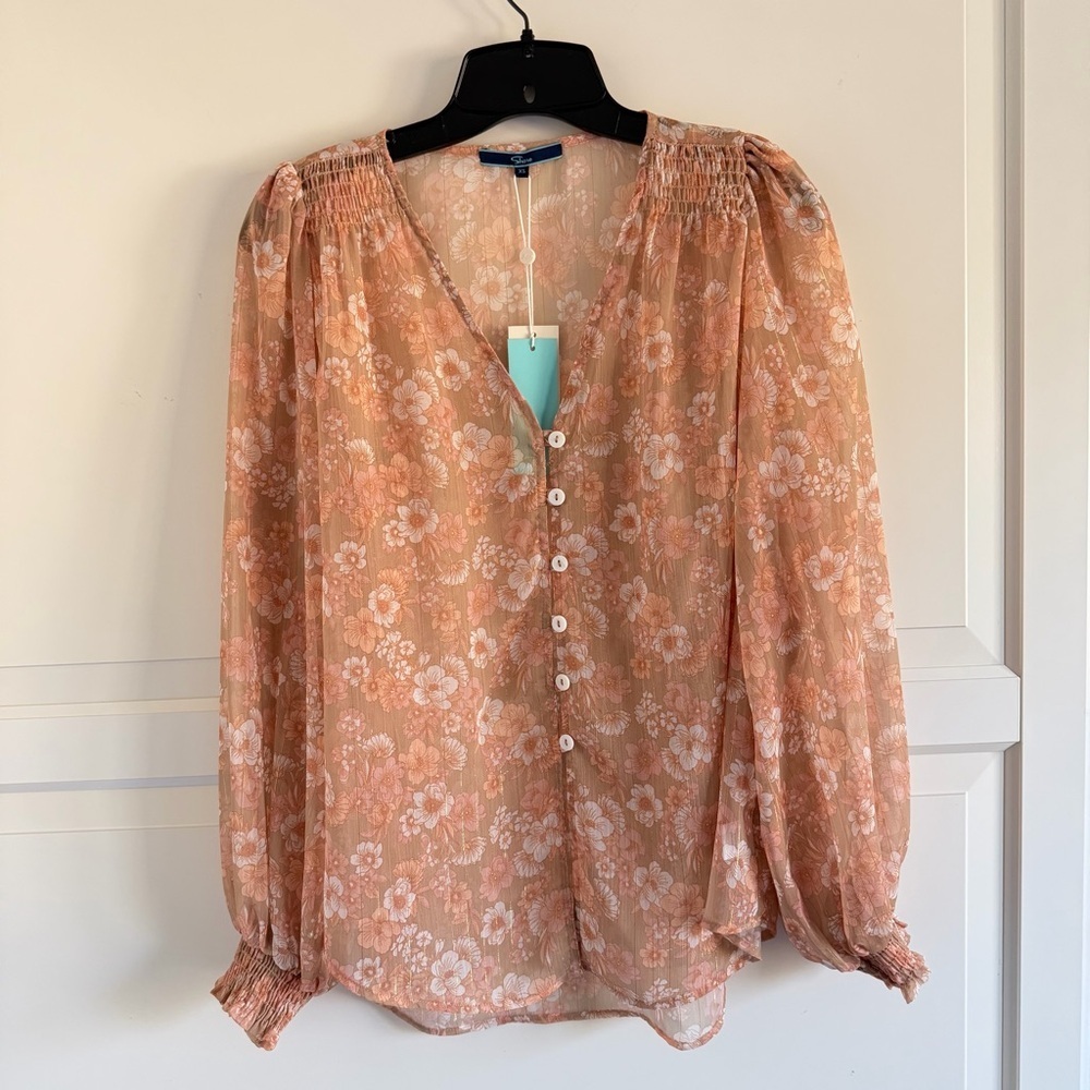 NEW Shore Orange Floral Smocked Bell Sleeve Blouse Size XS 41601
